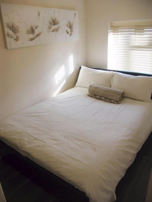 Must See, Quality 1 Bed, Romford, 20 Mins C.London المظهر الخارجي الصورة