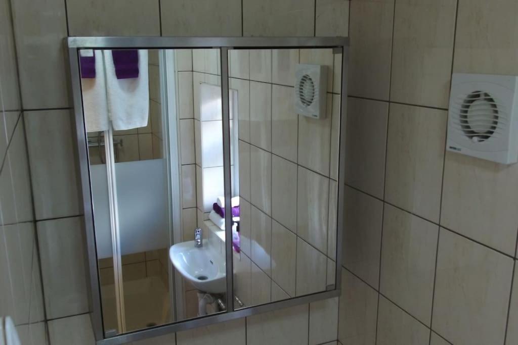 Must See, Quality 1 Bed, Romford, 20 Mins C.London المظهر الخارجي الصورة